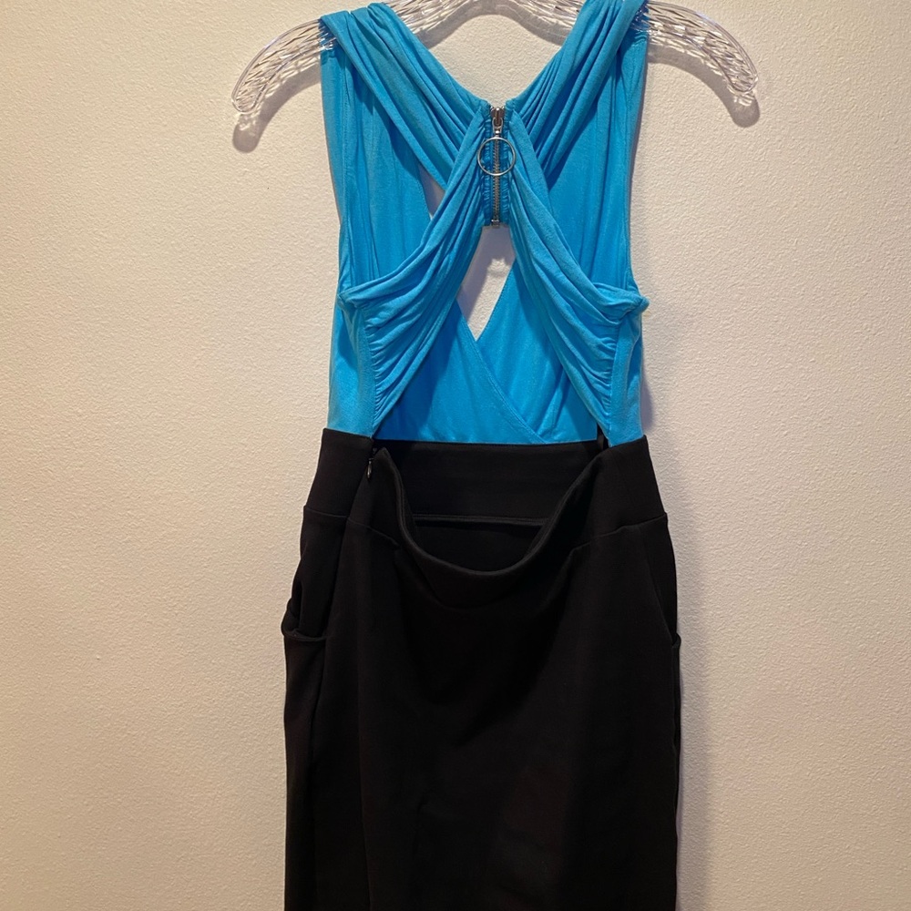 La Rok Dress - Picture 2 of 4